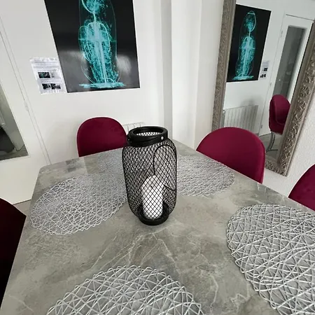 Le Cannois, De Star 3 *